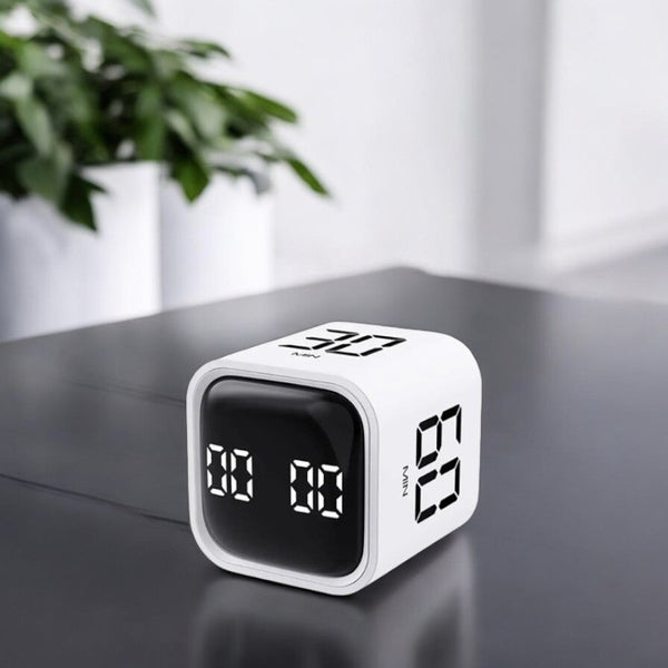 Cube Timer with Gravity Sensing